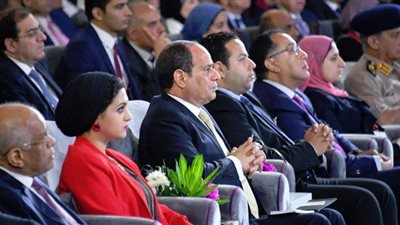 3 رسائل من السيسي للمصريين في جلسة «تطوير منظومة التأمين الصحي»