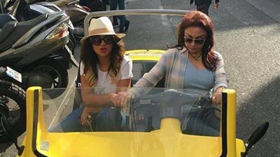 بالصور.. نبيلة عبيد وبوسي شلبي في باريس من أجل «أحلى النجوم»