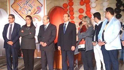 بالصور.. وزير الثقافة يفتتح مهرجان ألوان لفنون الشارع