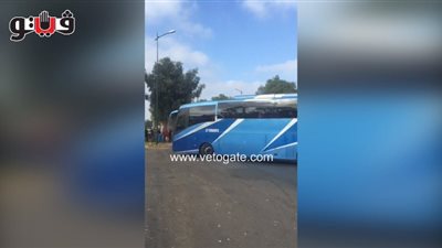 بالفيديو.. لحظة دخول فريق النادي الأهلي لاستاد مولاي عبد الله بالمغرب