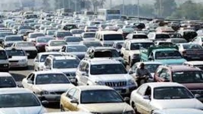 شلل مروري على الطريق الدائري إثر انقلاب سيارة