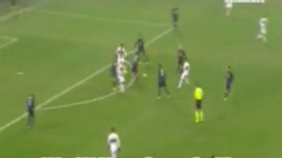 بالفيديو.. سانسوني يتقدم بالهدف الأول لـ 