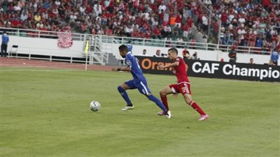 الأهلي ينعش آماله بالفوز على الوداد.. والزمالك يسقط أمام صن داونز