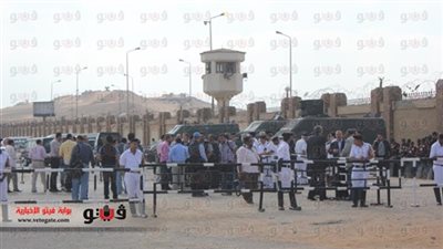 توافد أهالي طلاب الأزهر إلى أكاديمية الشرطة