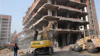 «6أكتوبر» تواصل حملة إزالة المخالفات والإشغالات