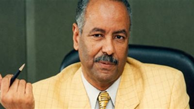 حسن حامد: ملاحظات 