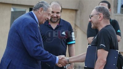 تفاصيل اجتماع رئيس المقاصة مع اللاعبين قبل انطلاق الدوري (صور)