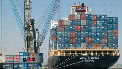 تكدس شاحنات التصدير المصرية للأردن بميناء نويبع