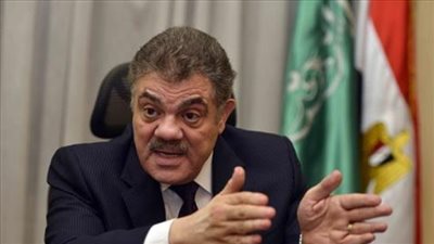 خطة الوفد لـ«تبييض» وجهه أمام الأقباط وخطب ود الكنيسة.. «العدوي» شفرة استقطاب مغمورين وإقصاء معروفين.. لقاءات مرتقبة ووعود شفوية بتمرير قوانين الأقباط بالبرلمان