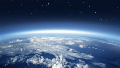 «نخلة»: نفاذ غازات طبقة الأوزون أدى لإصابة 2 مليون شخص بالسرطان