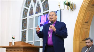 رئيس الإنجيلية يشهد رسامة شيوخ وشمامسة جدد لكنيسة الملك الصالح