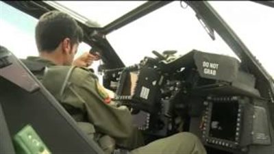 بالفيديو.. تعرف على إمكانيات «الأباتشي» في المناطق الحدودية السعودية