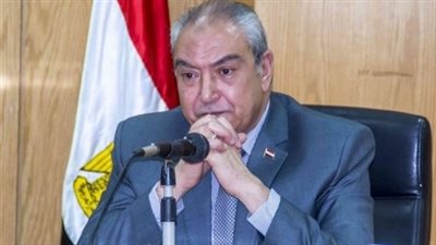 مجلس مدينة بني مزار بالمنيا يغلق 10 منشآت بدون ترخيص