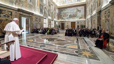 البابا فرنسيس: الصراع في سوريا والعراق مأساة إنسانية ساحقة