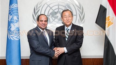 أول أيام «السيسي» في نيويورك.. الرئيس يصحح لـ «كى مون» الأفكار المغلوطة عن مصر.. يلتقى بالعاهل الأردني.. يتلقي شكرًا على إنهاء «حرب غزة».. ولقاء مرتقب يجمعه بأوباما الخمي