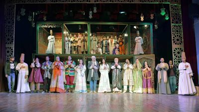 مدير المسرح الحديث: خطة لعرض «قواعد العشق» بالمحافظات