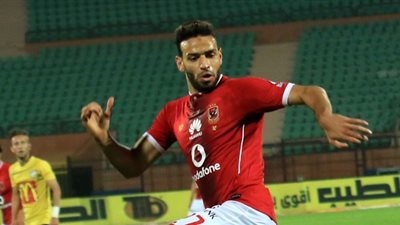 ميدو جابر ينتظم في مران الأهلي