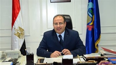 محافظ الإسكندرية يفتتح النصب التذكاري بميدان أبو قير