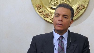 وزير النقل يتابع اللمسات النهائية للدائري الإقليمي