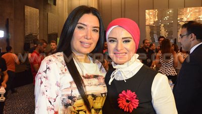 بالصور.. الفنانات «سفيرات» مبادرة «حق مرضى السرطان في الإنجاب»