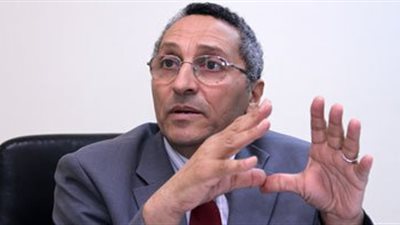 «العسيرى»: إسرائيل تمتلك 200 رأس نووى تهدد العالم