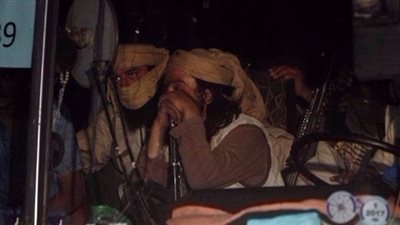 إيران تنقل «الدواعش» إلى دير الزور بحثا عن نقطة وصل مع العراق