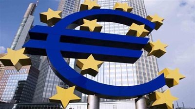 انخفاض نمو اقتصاد منطقة اليورو إلى النصف في الربع الثاني