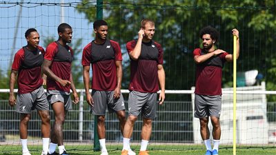 محمد صلاح يشارك مران ليفربول الأول بمعسكره في فرنسا (صور)