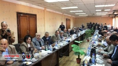 وزير الصناعة: عجز الموازنة يرتفع إلى 13.3% من الدخل القومي