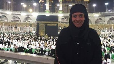 نشوى مصطفى: الحمد لله أتممت العمرة وربنا يتقبل