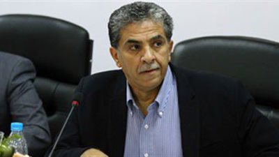 ملفات أبقت وزير البيئة.. جهوده في الحد من حرق قش الأرز.. وضع الفحم على منظومة الطاقة البديلة.. حملاته على المصانع المخالفة يوميا.. التعاون الأفريقي الواسع.. واهتمامه بنهر النيل