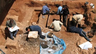 ضبط 5 أشخص أثناء التنقيب عن الآثار في أسوان