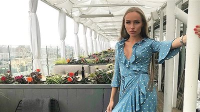 مغنية روسية تنشر موقفا محرجا لها في تحدي «كيكي» (فيديو وصور)