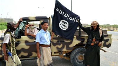 القاعدة تتبنى هجوم انتحاري ضد الحوثيين بشمال اليمن