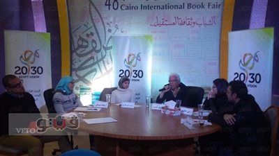 «زلة لسان المترجمين».. بوتين يداعب المترجم في قمة بريكس.. آخر يورط جيمي كارتر في بولندا.. «ومورينيو» ينقذ نفسه بالحديث مباشرة للجمهور في دوري أبطال أوروبا