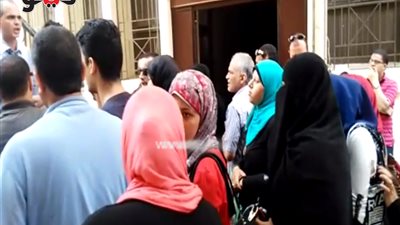 بالفيديو.. «هندسة القاهرة» يمنع أولياء الأمور من تسجيل رغبات أبنائهم