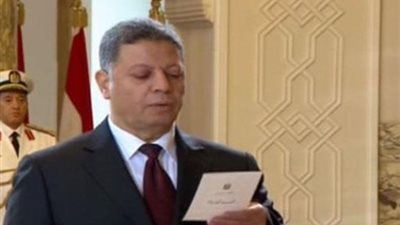 «خطاب» لوزير العمل: «لا تكن ممن يطبطبوا ويدلعوا رجال الأعمال»