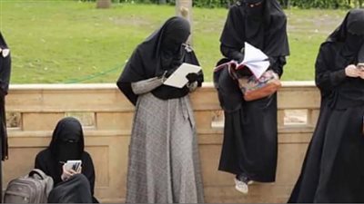 السجن 6 أشهر والغرامة المالية للمخالفين لمنع «النقاب» في الدنمارك