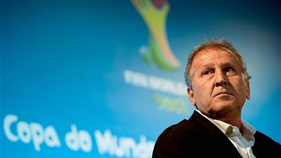 أسطورة البرازيل «زيكو» يوجه نصيحة للاعب ريـال مدريد الجديد