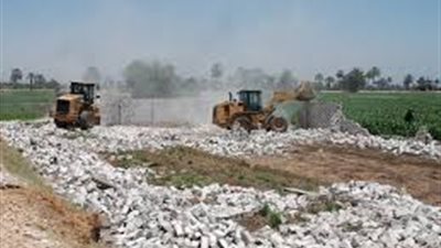 مصادرة تشوينات بلوك أبيض كانت معدة للبناء بالفيوم