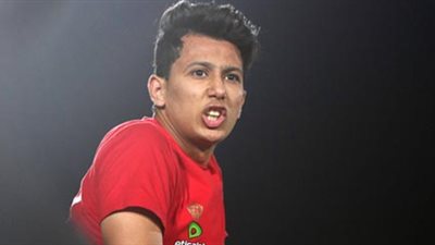 انتظام عمرو جمال وأنطوي في مران الأهلي الجماعي