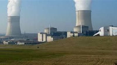 فرنسا تعلن إغلاق 4 مفاعلات نووية