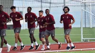 محمد صلاح ينشر صورًا جديدة من تدريبات الفريق بمعسكر فرنسا