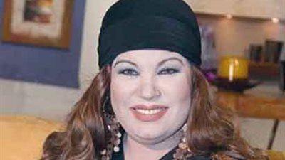 فيفى عبده تهنئ الشعب السعودى بالعيد الوطنى