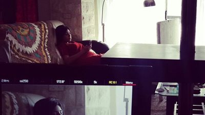 آيتن عامر تنشر صورة من كواليس 