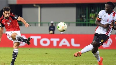 سموحة يخصص شاشة عملاقة لمشاهدة مباراة مصر وأوغندا