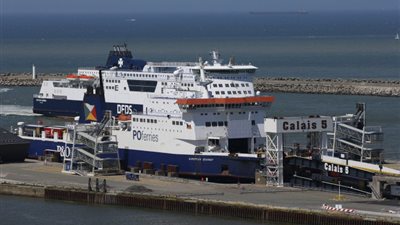 خطط داعشية لاستهداف «العبارات» المتجهة من فرنسا لبريطانيا