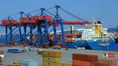 التحفظ على 250 طن مواد كيماوية محظورة قادمة من تركيا في الإسكندرية