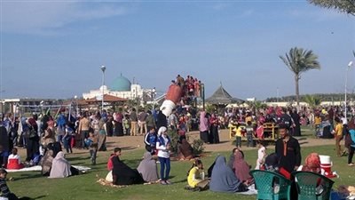 توزيع 50 ألف كيس قمامة على رواد حدائق القاهرة خلال العيد