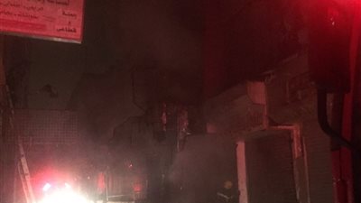 بالفيديو والصور.. اللقطات الأولى من موقع حريق «حارة اليهود»